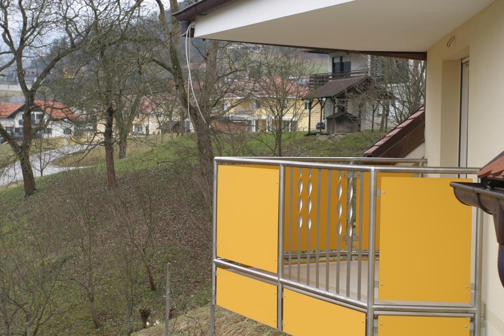Apartments Veno ラーシュコ エクステリア 写真