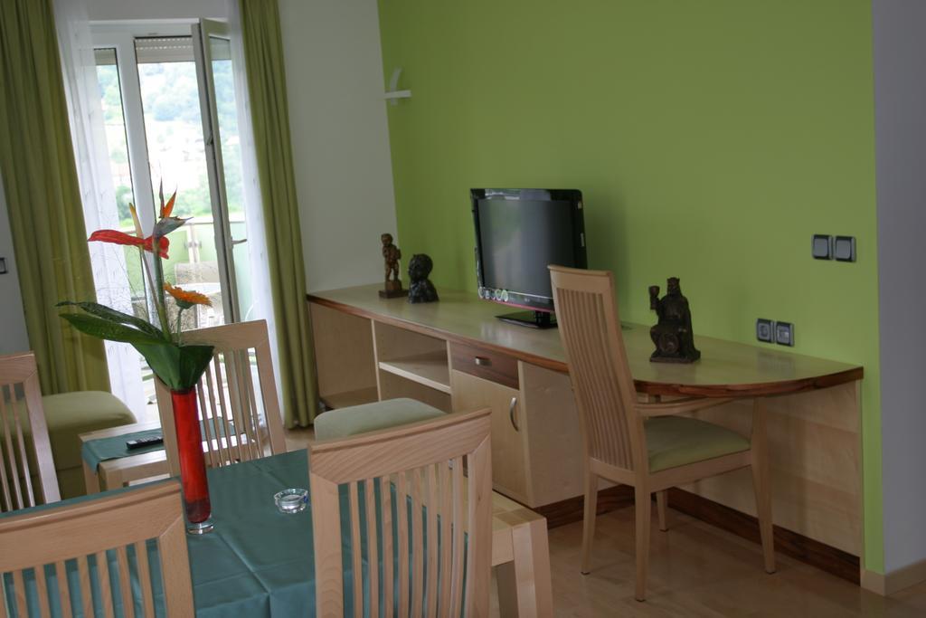 Apartments Veno ラーシュコ 部屋 写真