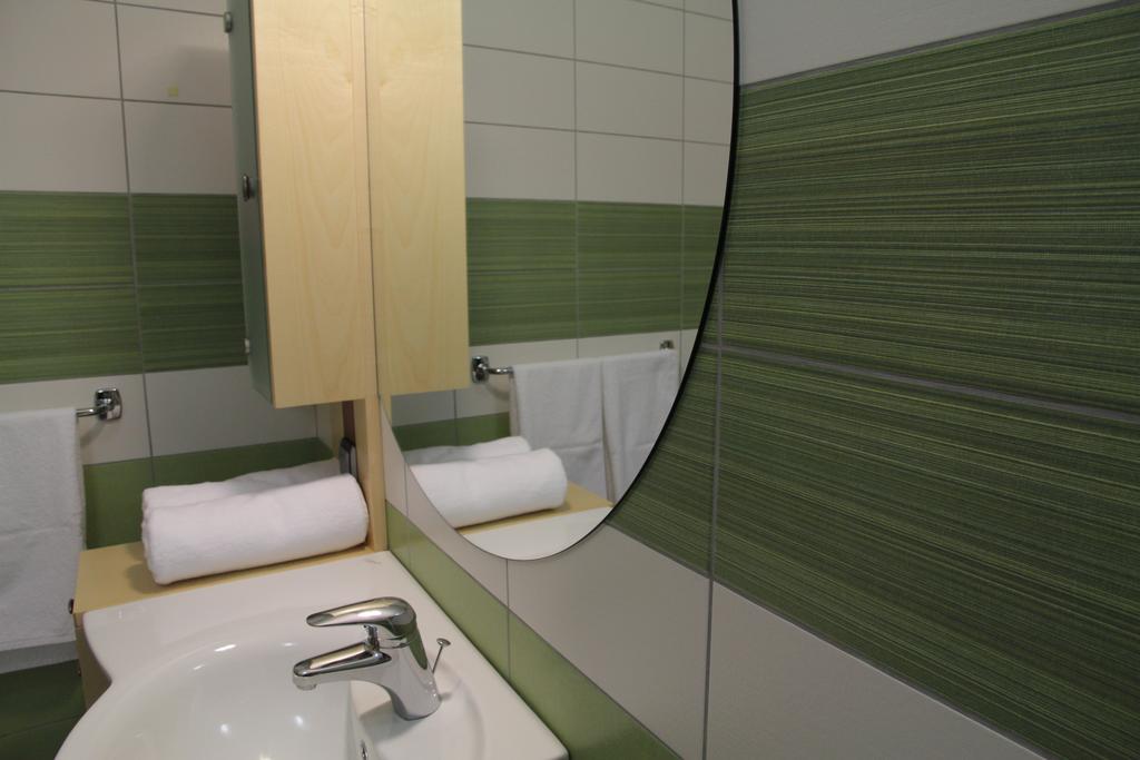 Apartments Veno ラーシュコ エクステリア 写真